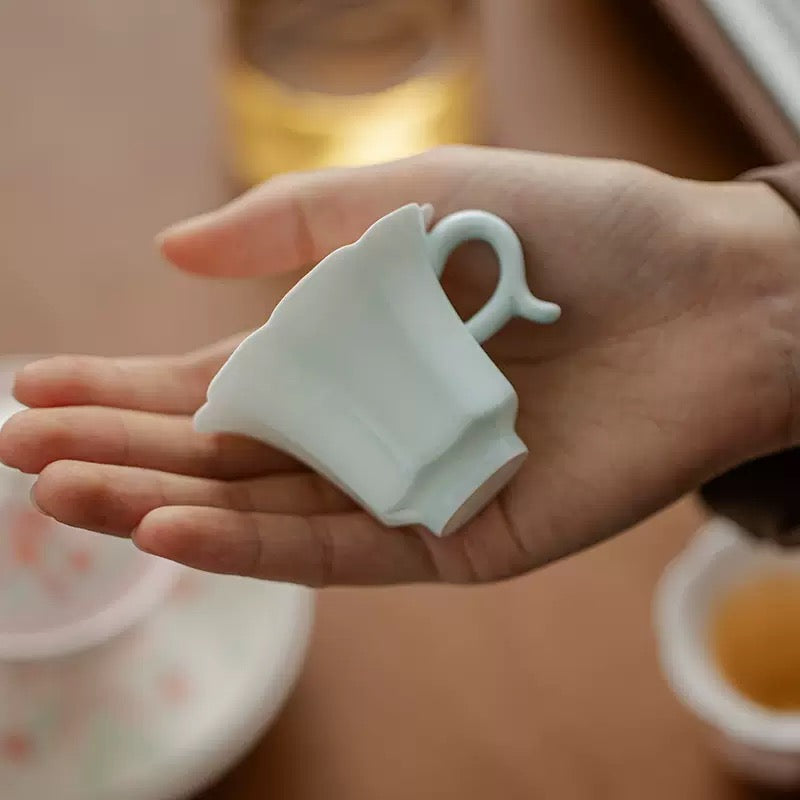 Petal Master Tea Cup (with Handle)
