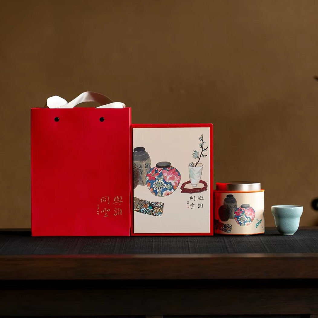New Chinese Gift Set: With Whom Shall I Sit 与谁同坐 新中式礼盒