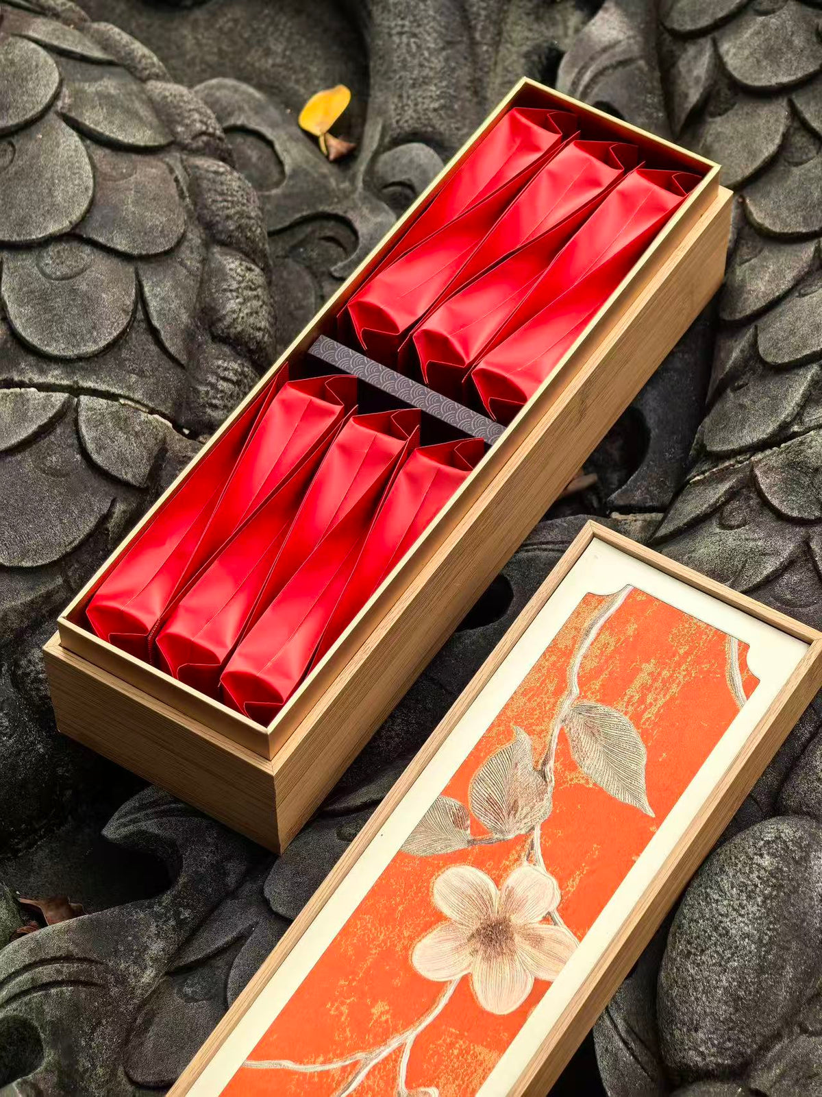 New Chinese Gift Set: Blossoms in Full Bloom 繁花似锦 新中式礼盒