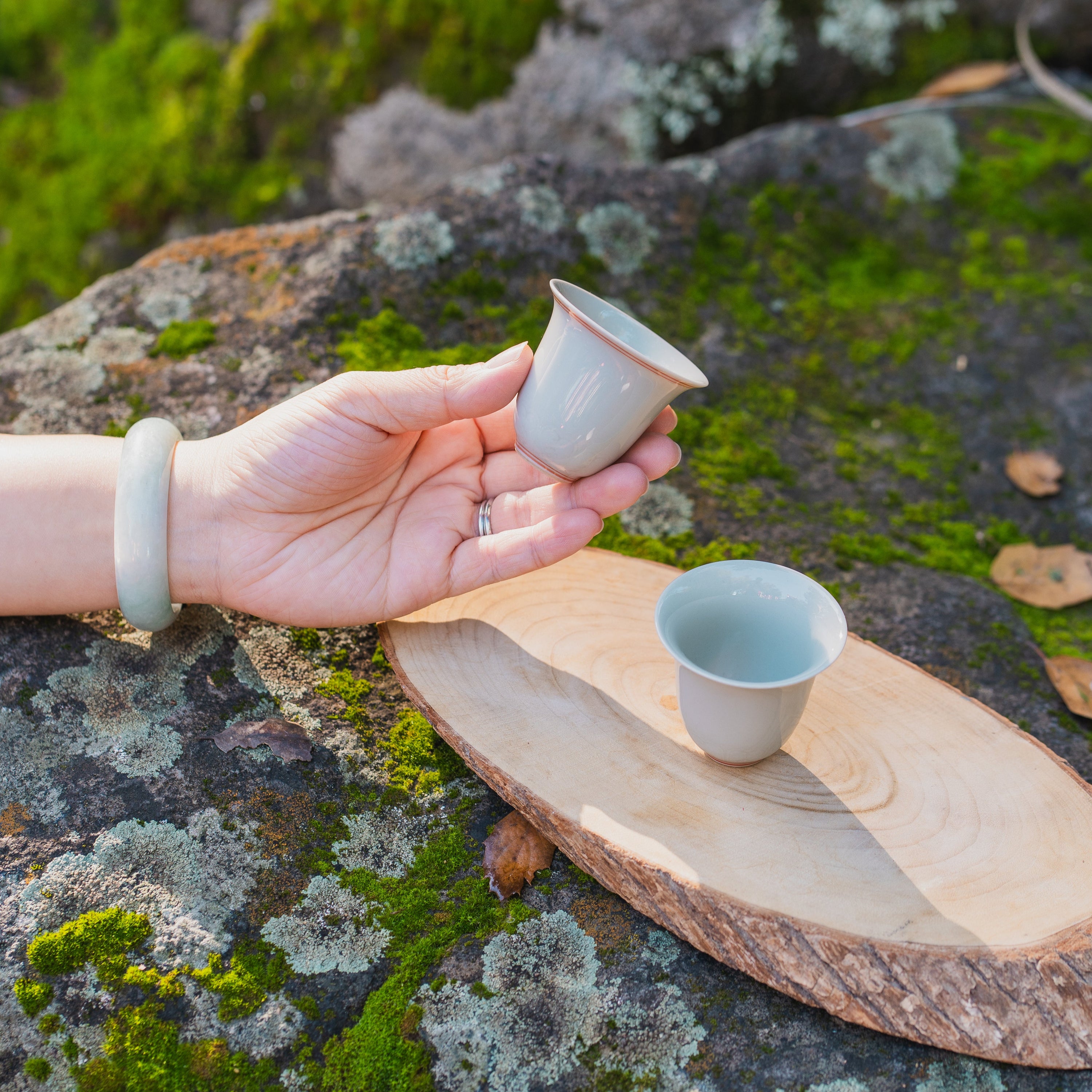 品茗套组：红釉双线刻花茶器套组