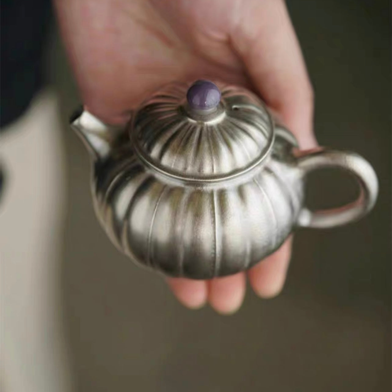 Tea Set Gift Box | Jingdezhen Butterfly Silver Glaze Tea Set 茶器套组·礼盒｜粉蝶银釉礼盒套组
