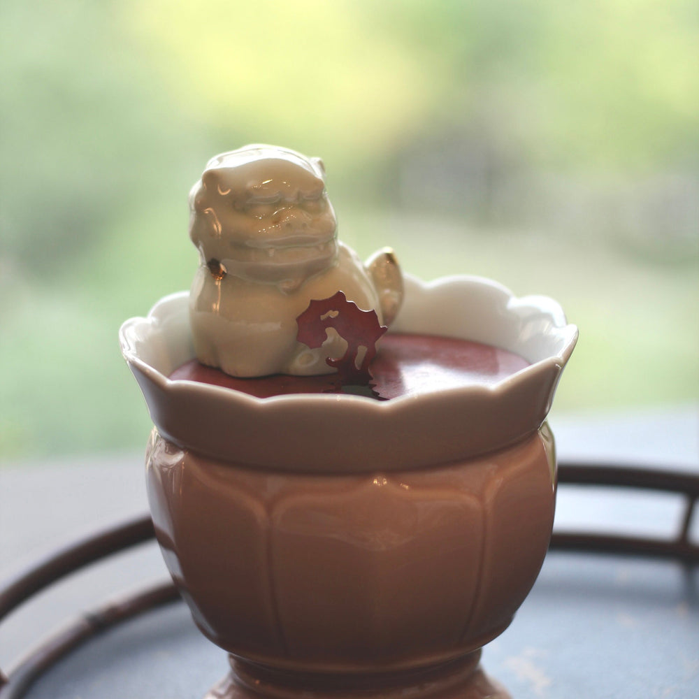 Tea Pet · Sprinkle Gold Lion Tea Pet / Ornament