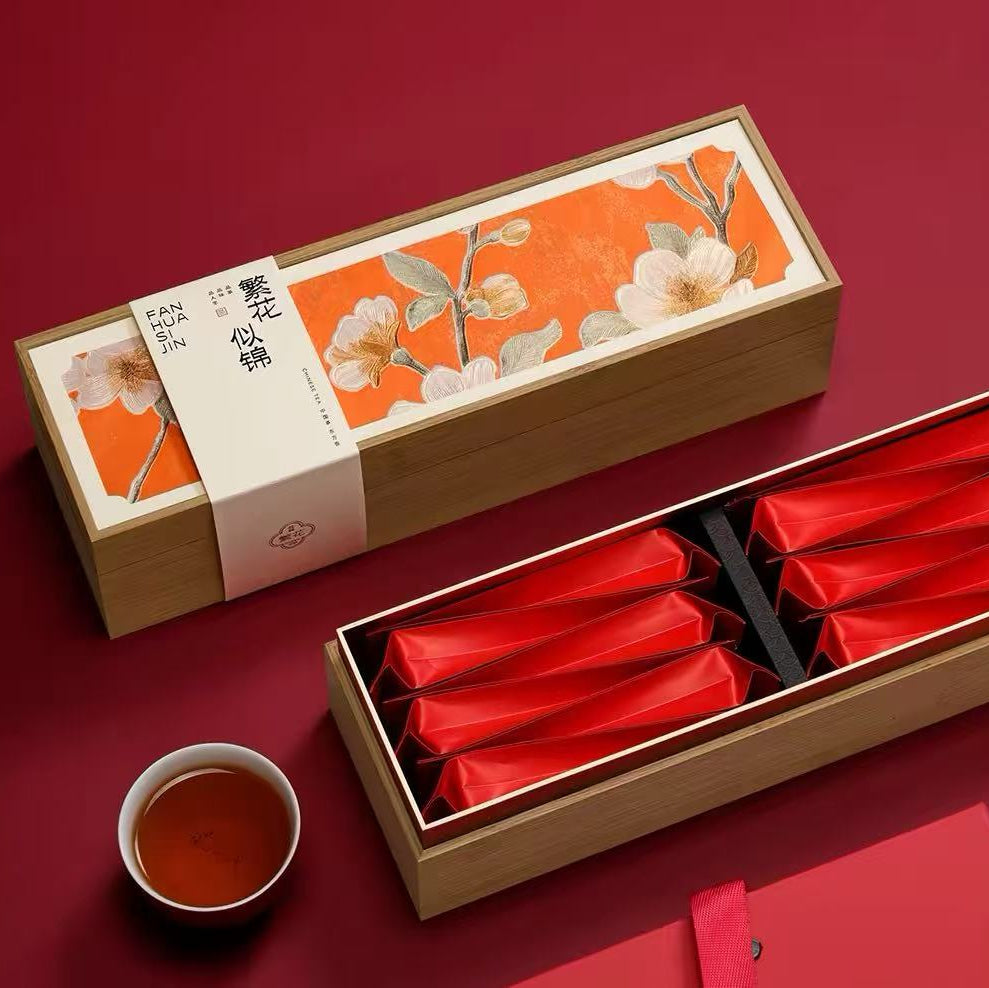 New Chinese Gift Set: Blossoms in Full Bloom 繁花似锦 新中式礼盒